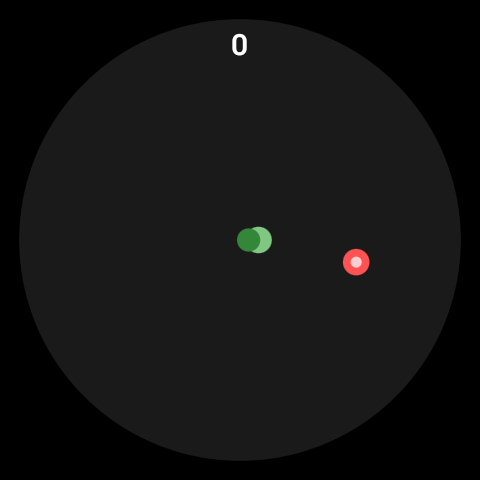 Crown Snake mid-game with snake winding around the round arena